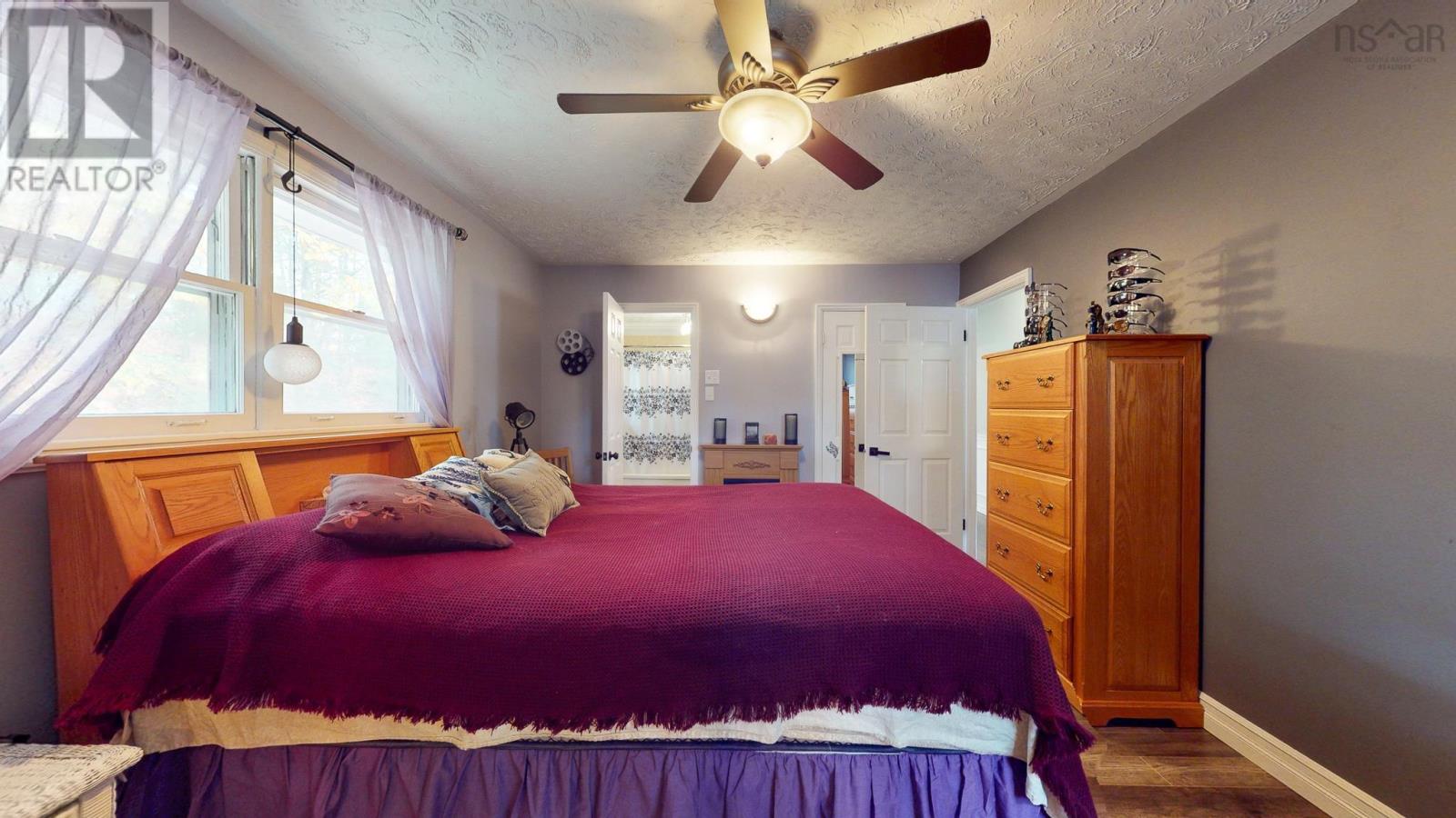 Property 23 of 41 of 4 Evergreen Avenue