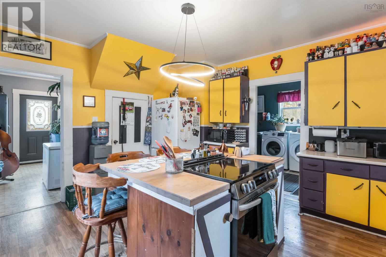 Property 12 of 39 of 51 Block Wharf Road