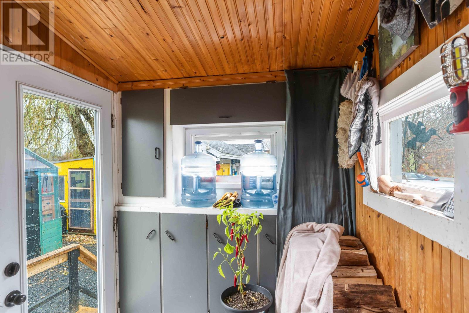 Property 18 of 39 of 51 Block Wharf Road