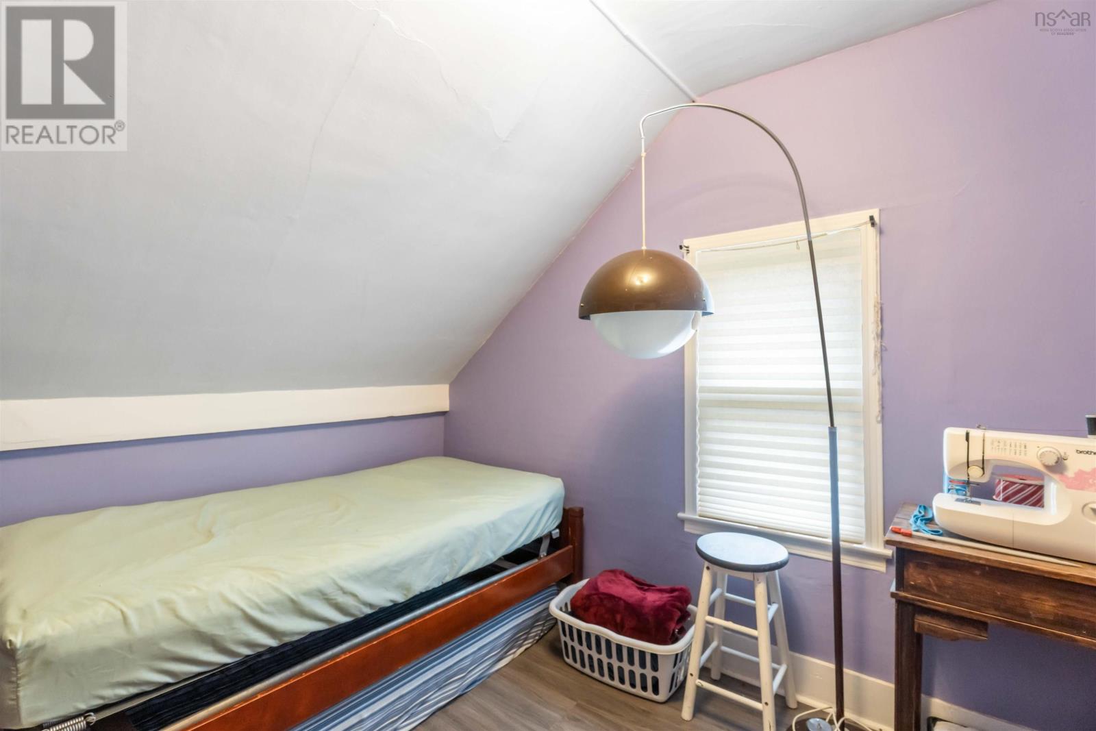 Property 24 of 39 of 51 Block Wharf Road