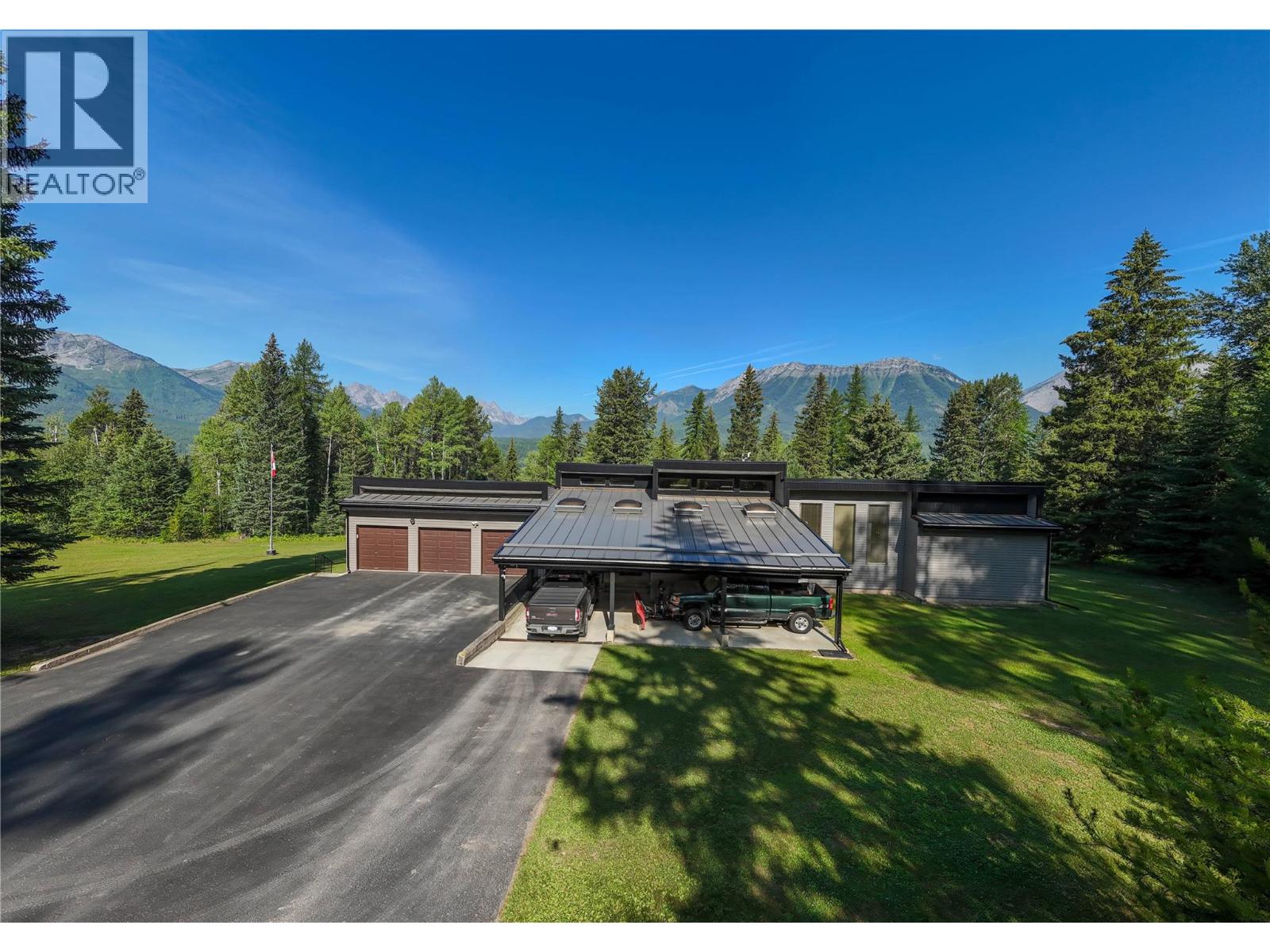 105 Castle Mountain Road, Fernie
