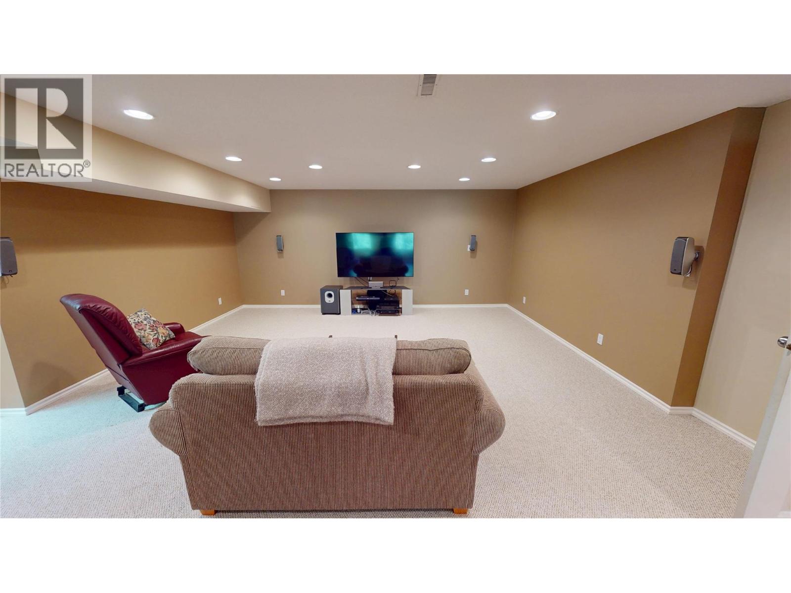 105 Castle Mountain Road, Fernie