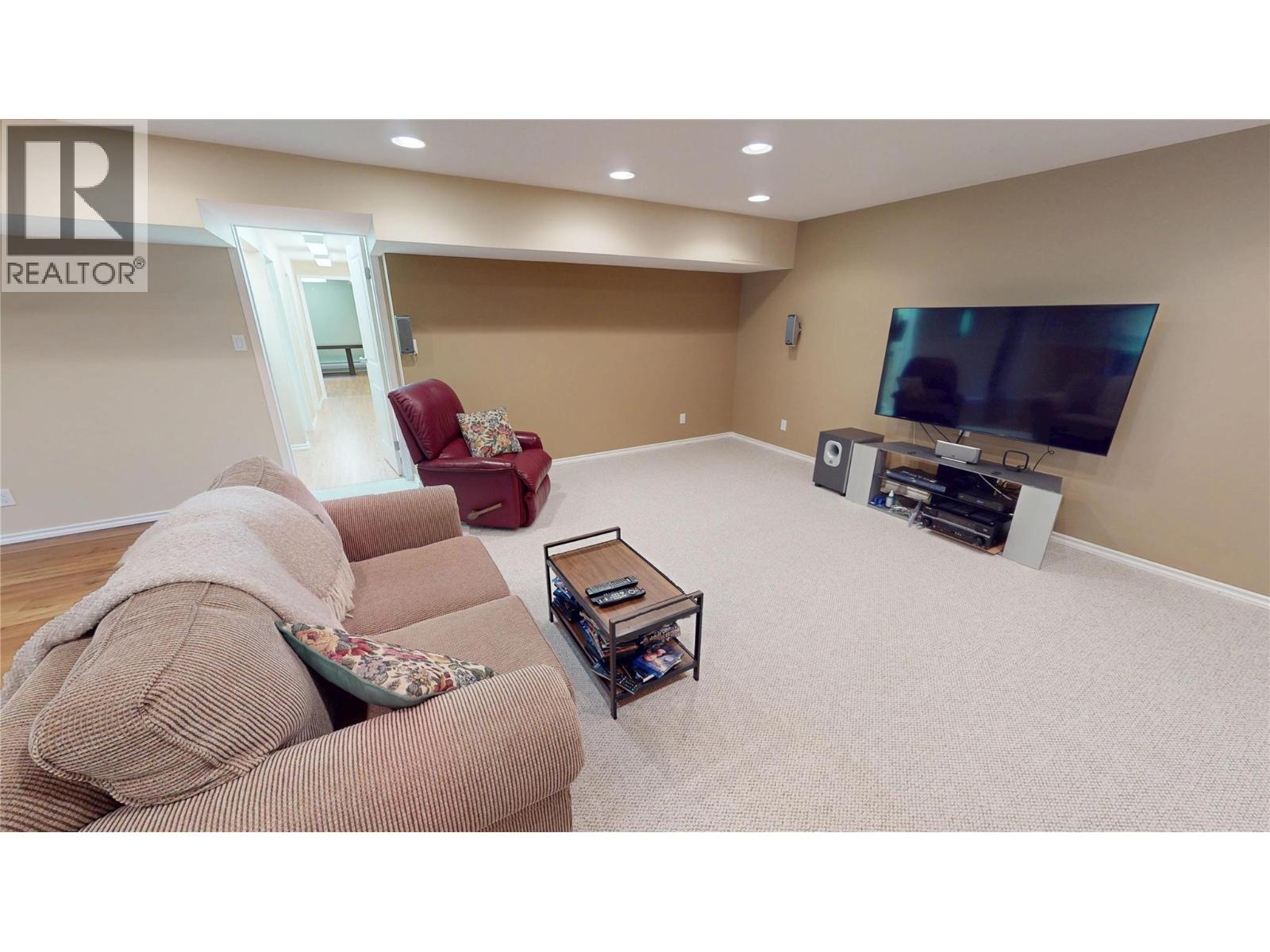 105 Castle Mountain Road, Fernie