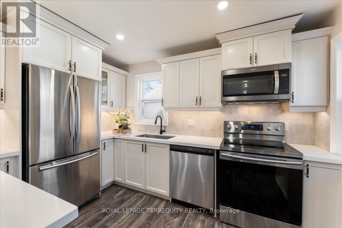 596 HAGER AVENUE - Photo 3 of 35, Burlington (Brant), Ontario