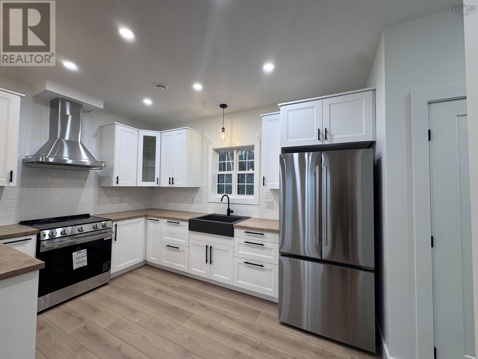 Property 12 of 51 of 67 Birchview Drive