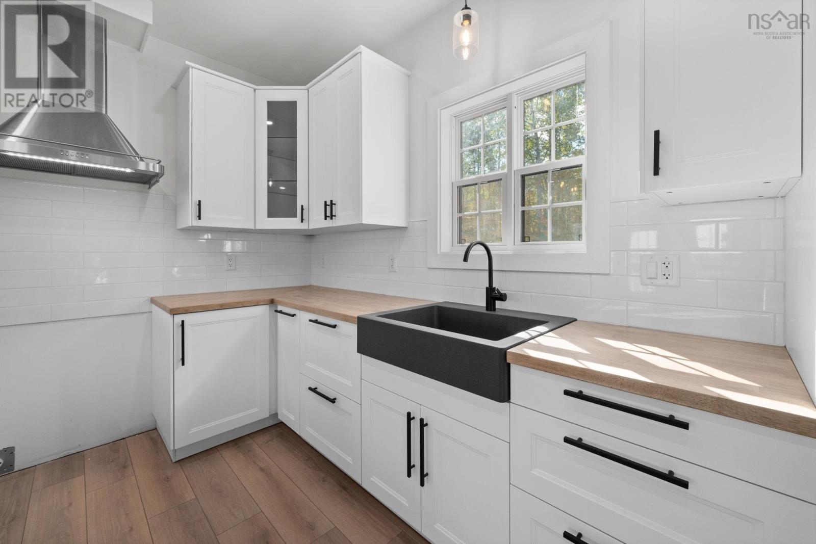 Property 11 of 51 of 67 Birchview Drive