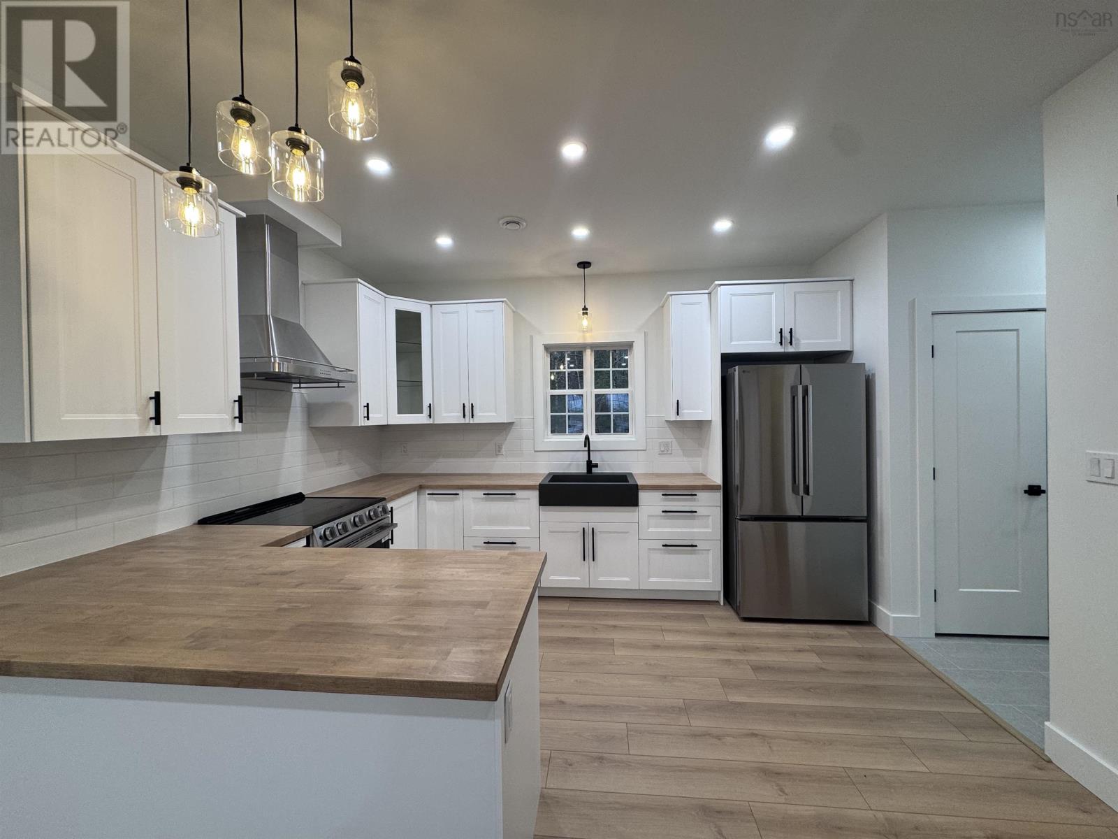 Property 13 of 51 of 67 Birchview Drive