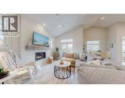 1A 2450 RADIO TOWER Road, Oliver