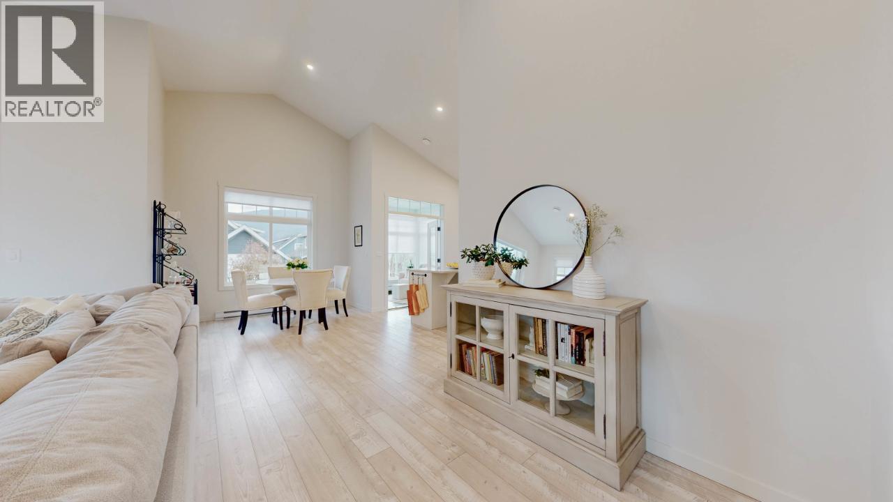 2450 RADIO TOWER Road Unit# 1A, Oliver