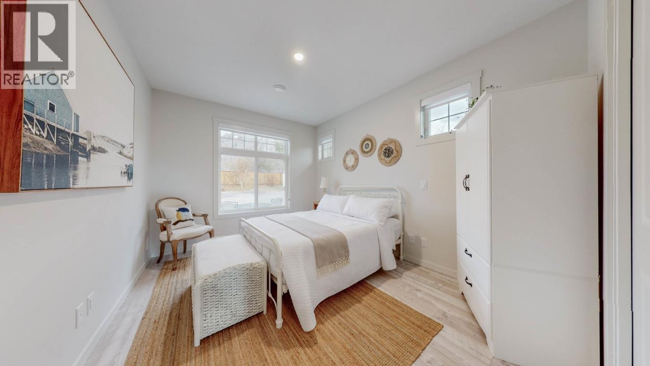 2450 RADIO TOWER Road Unit# 1A, Oliver