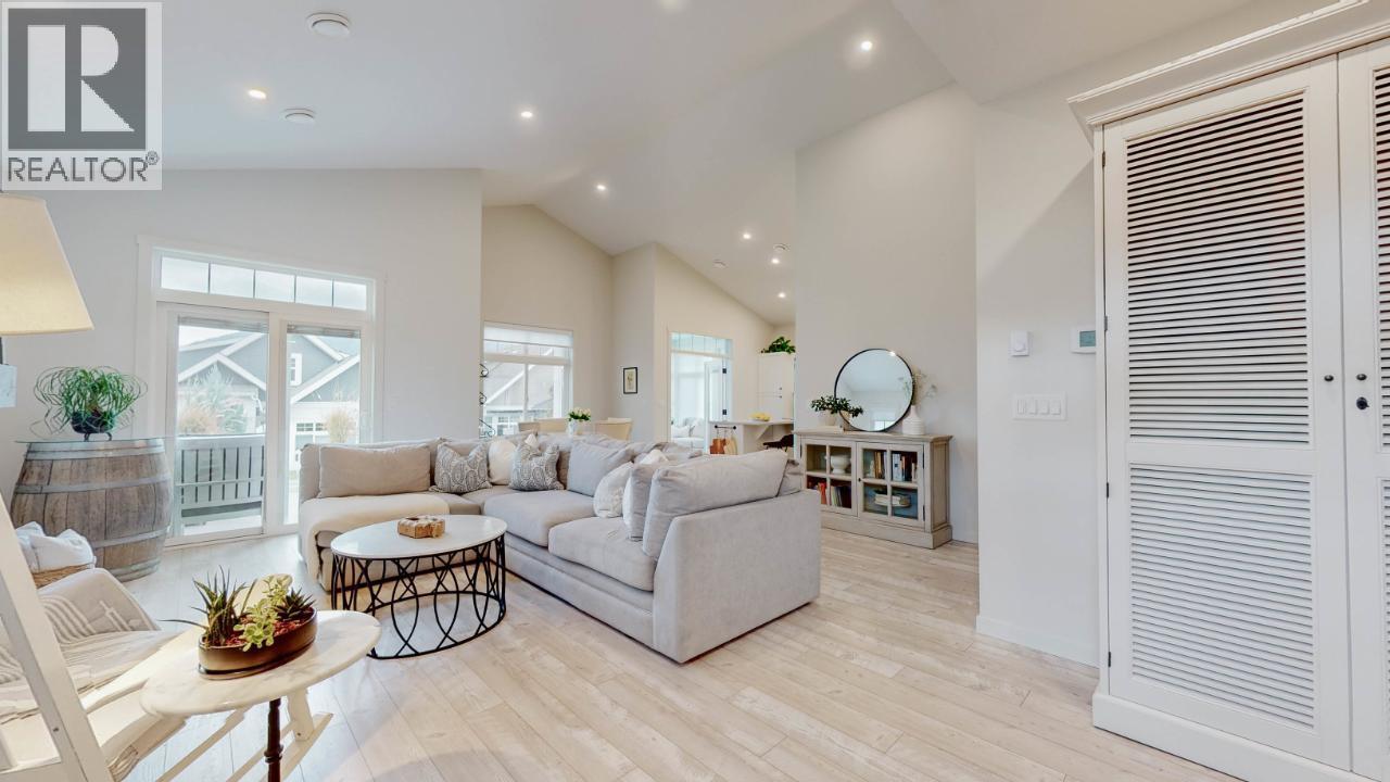 2450 RADIO TOWER Road Unit# 1A, Oliver