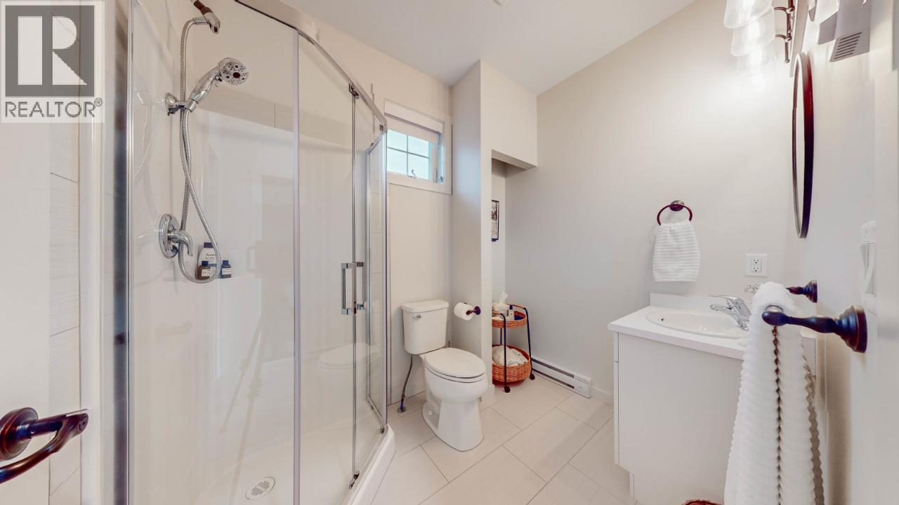 2450 RADIO TOWER Road Unit# 1A, Oliver