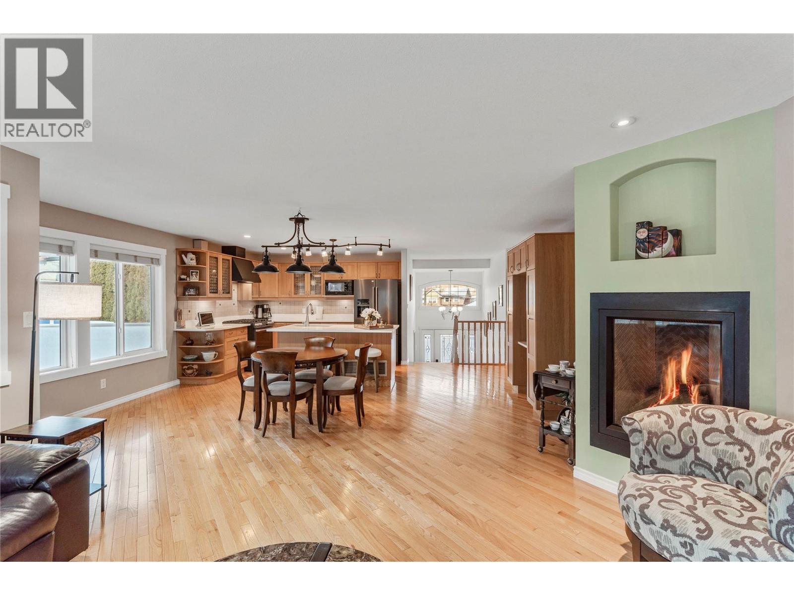 2535 VALLEYVIEW DRIVE - 7