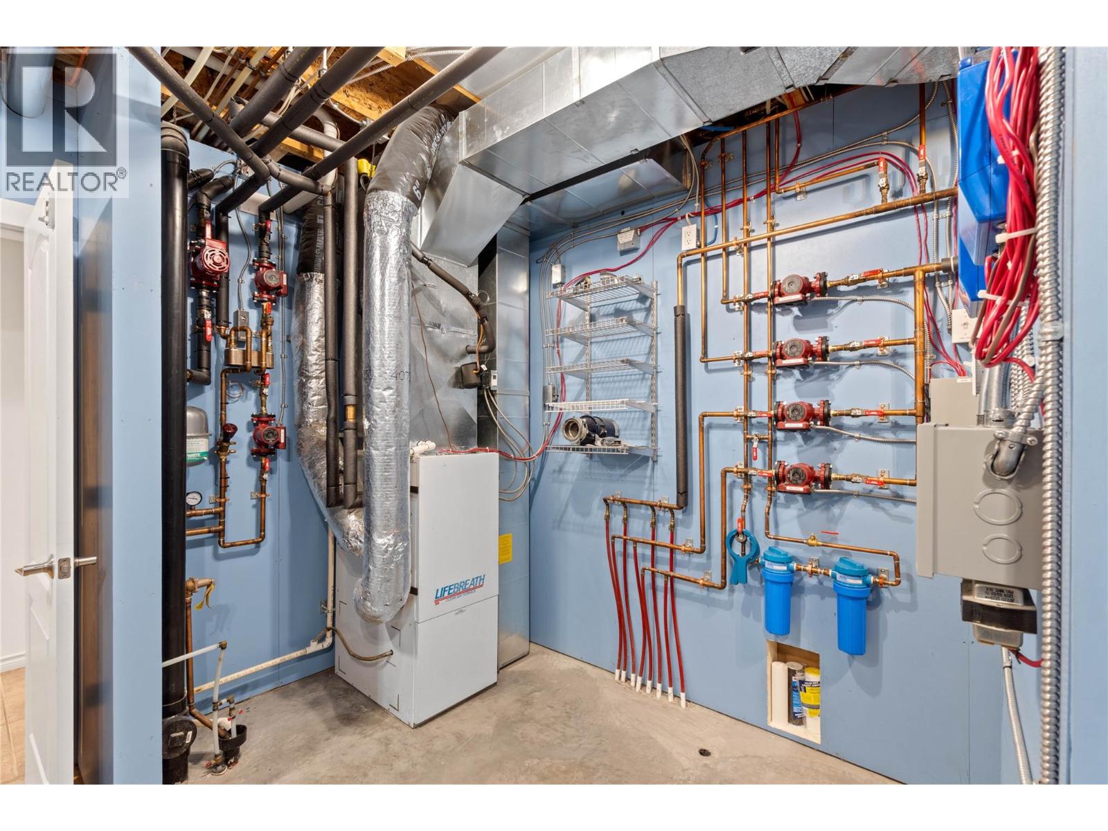 2535 VALLEYVIEW DRIVE - 30