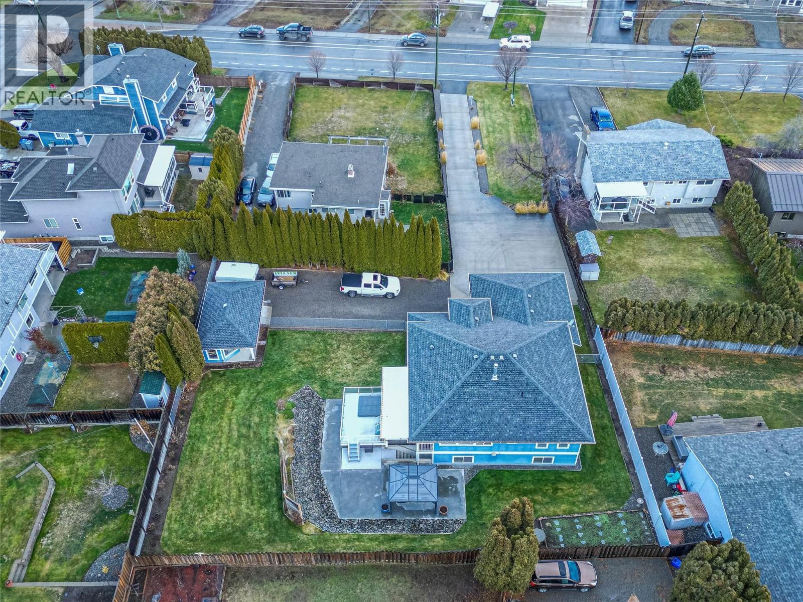 2535 VALLEYVIEW DRIVE - 39