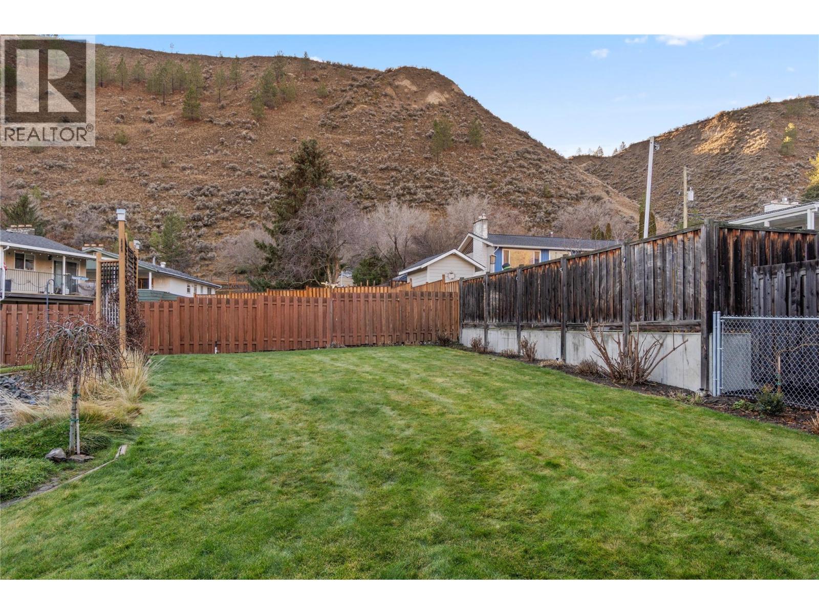 2535 VALLEYVIEW DRIVE - 45