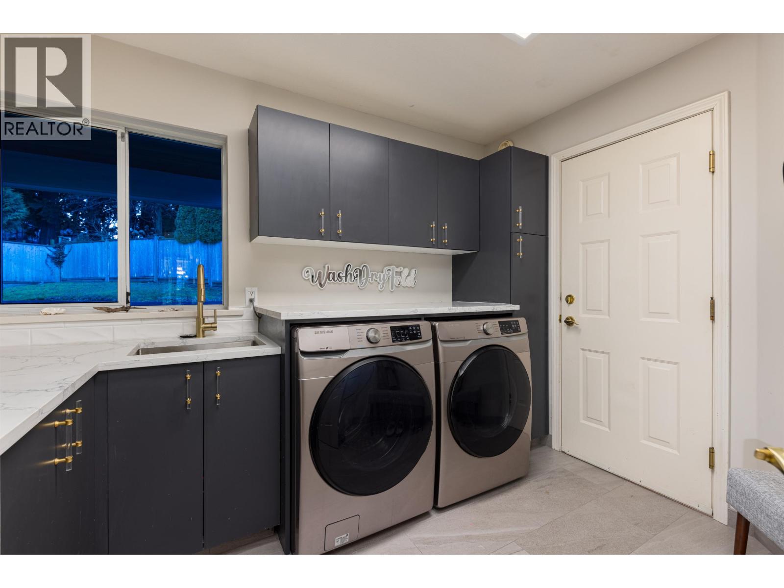 4702 STAHAKEN Court, Tsawwassen