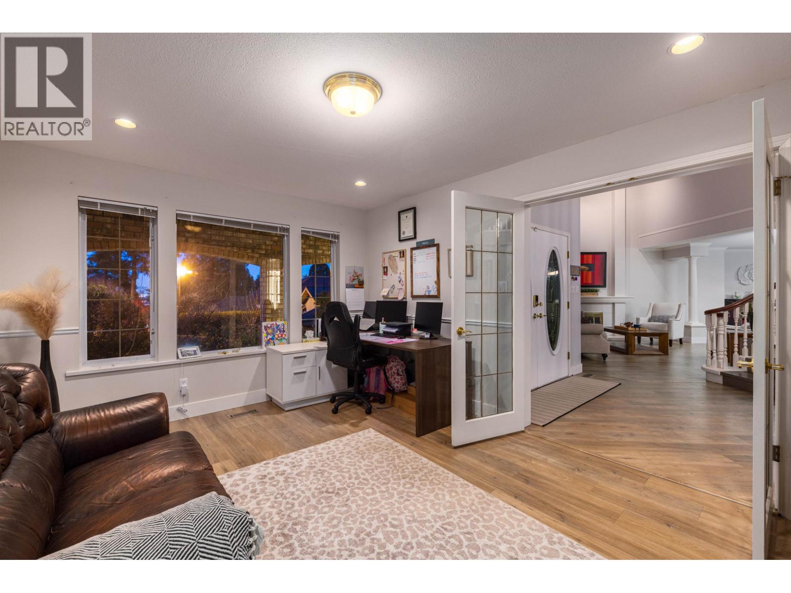 4702 STAHAKEN Court, Tsawwassen