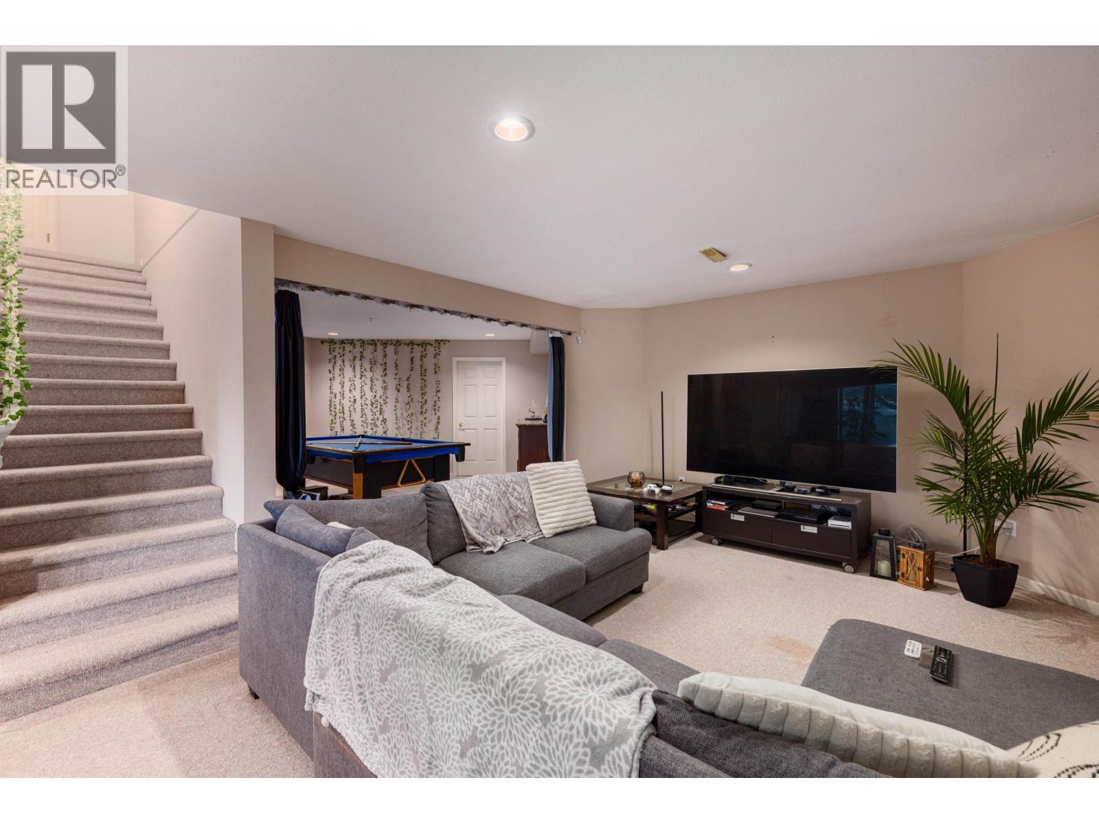 4702 STAHAKEN Court, Tsawwassen