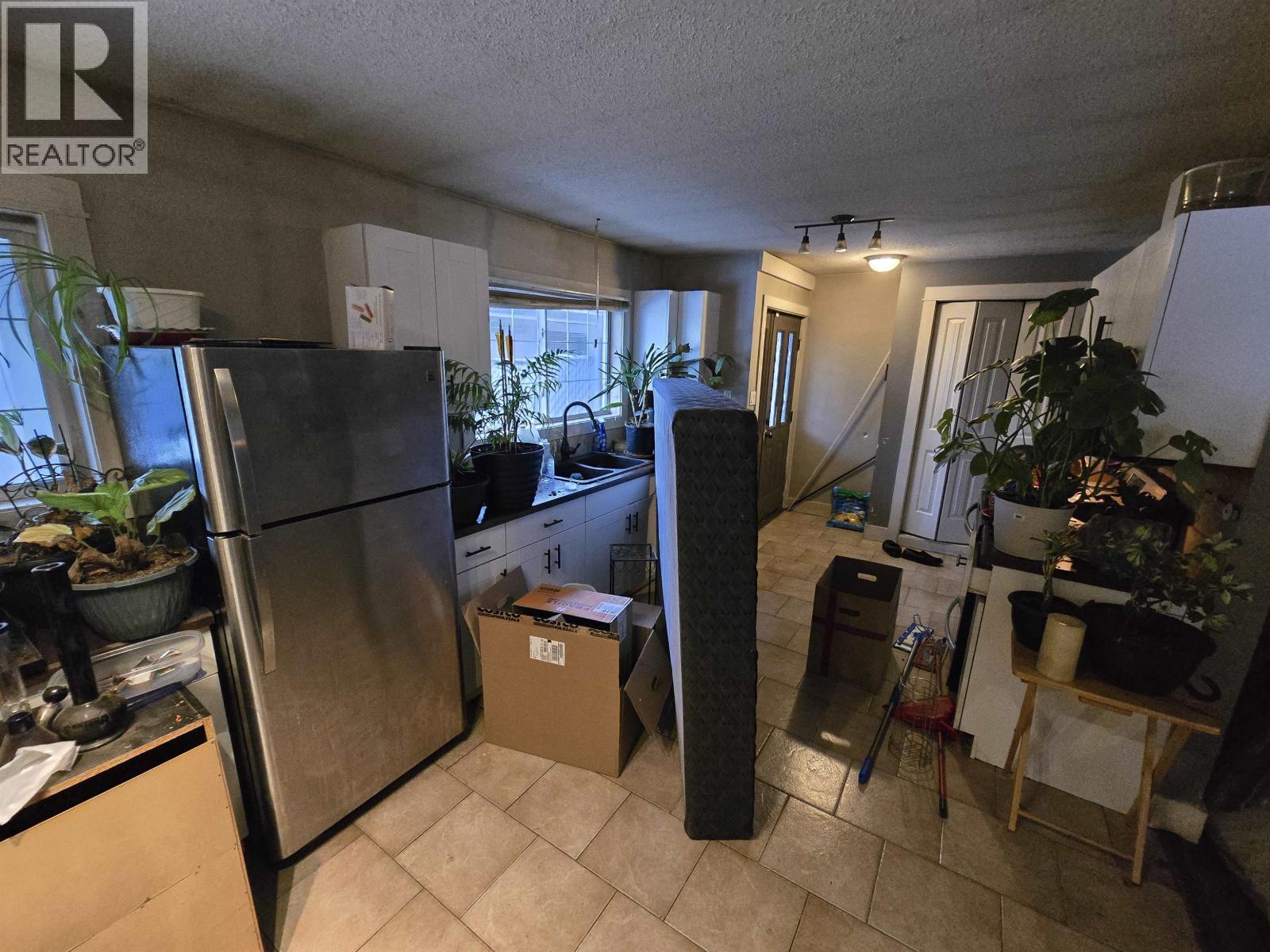 7 KITLOPE STREET - Photo 3 of 7, Kitimat, British Columbia