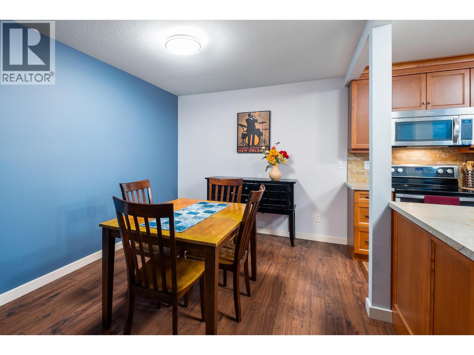 206 1055 Lawrence Avenue, Kelowna