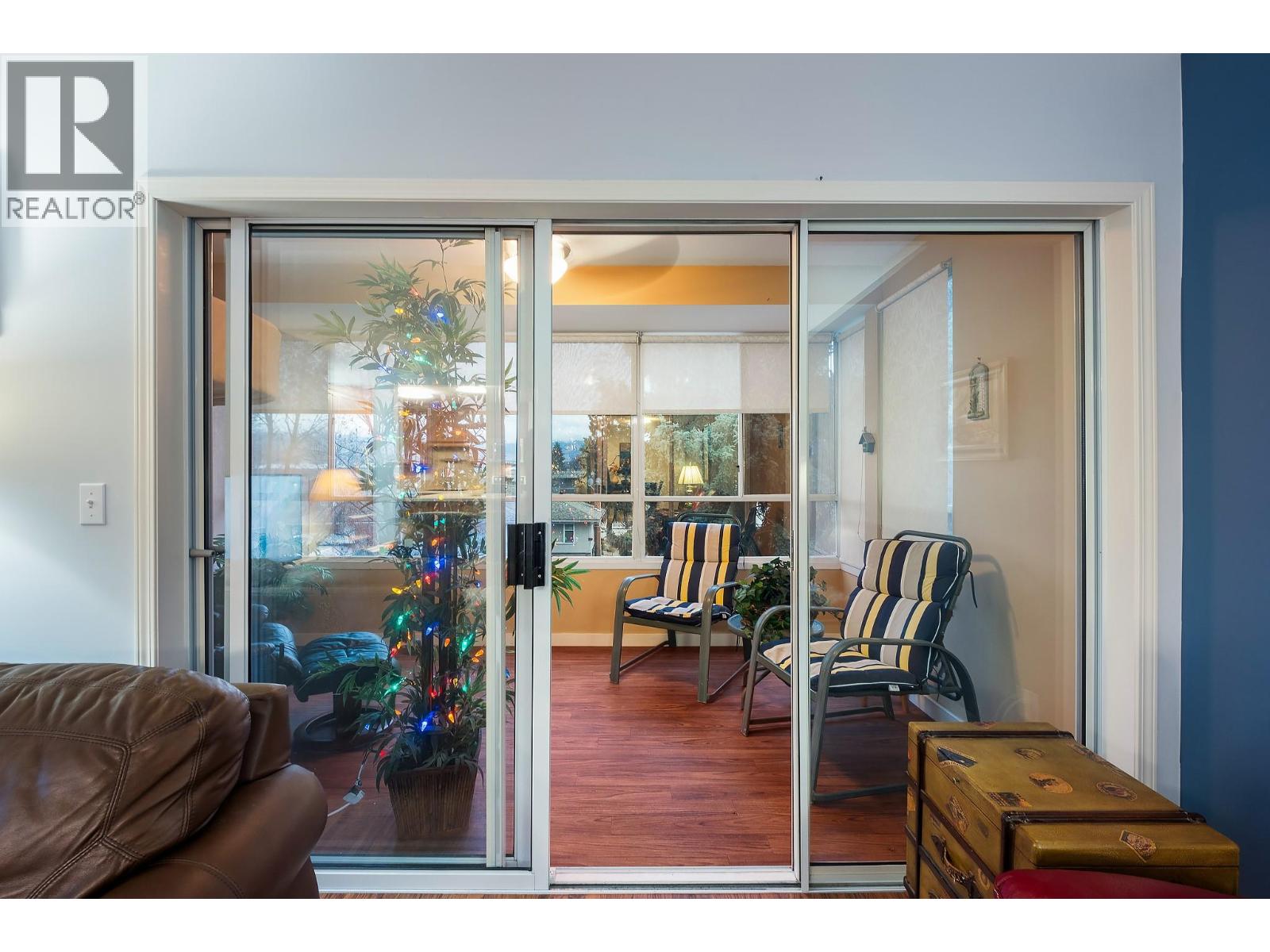 206 1055 Lawrence Avenue, Kelowna