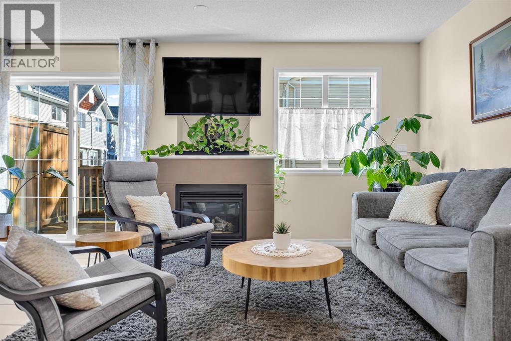 128 Country Village Manor NE, Calgary, Alberta