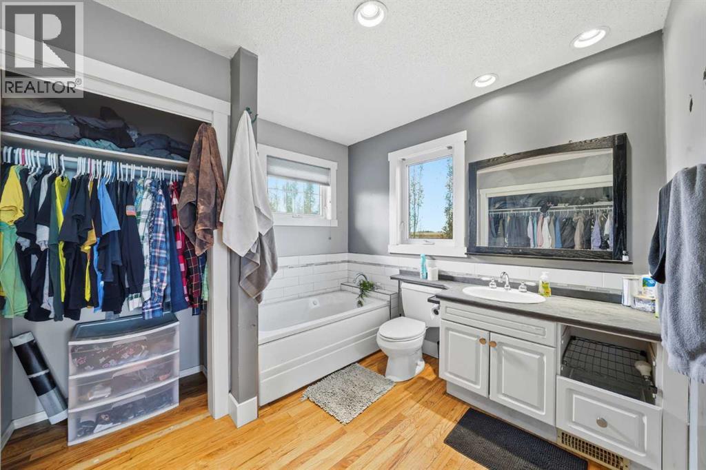 41513 Range Road 13, Rural Lacombe County