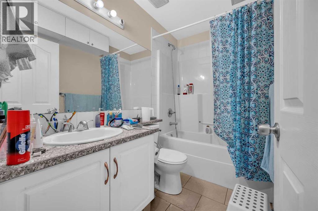 Single Family House Bungalow for Sale in  Tarawood Place NE Taradale Calgary 