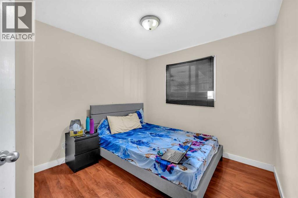 Single Family House Bungalow for Sale in  Tarawood Place NE Taradale Calgary 