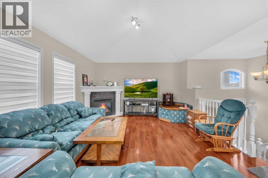 Single Family House Bungalow for Sale in  Tarawood Place NE Taradale Calgary 