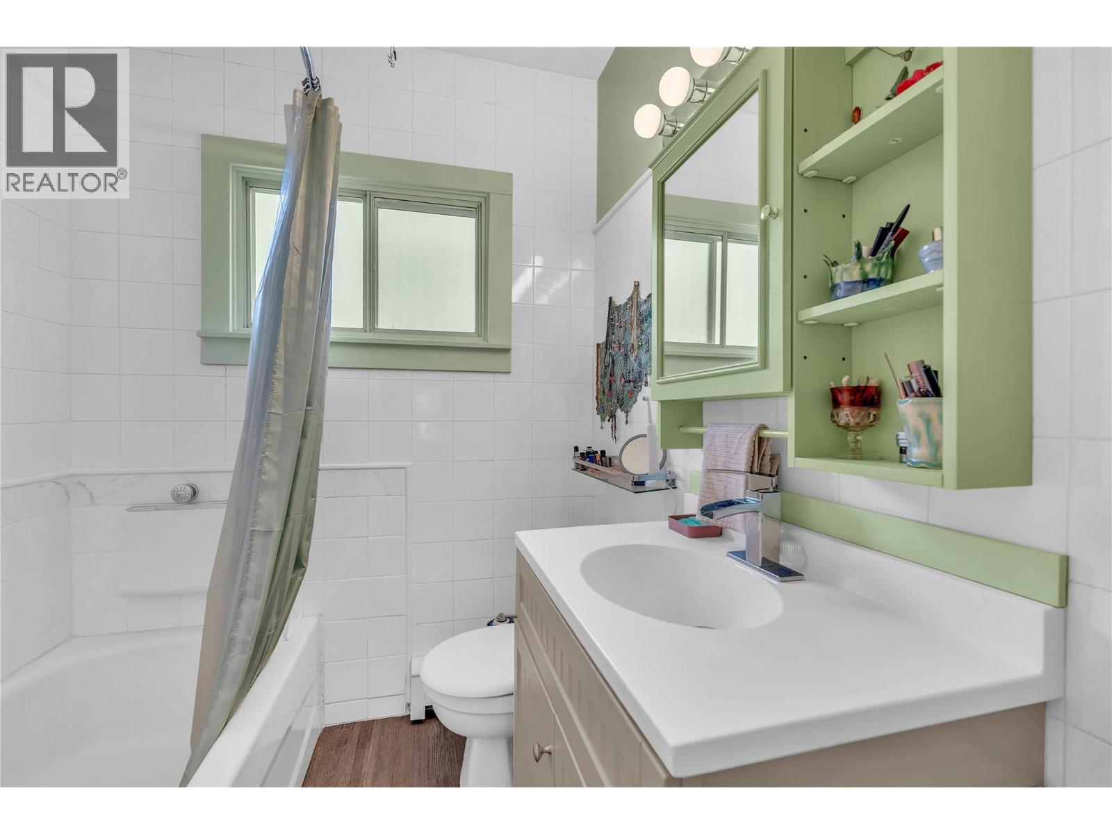 45 FENCHURCH Avenue, Princeton