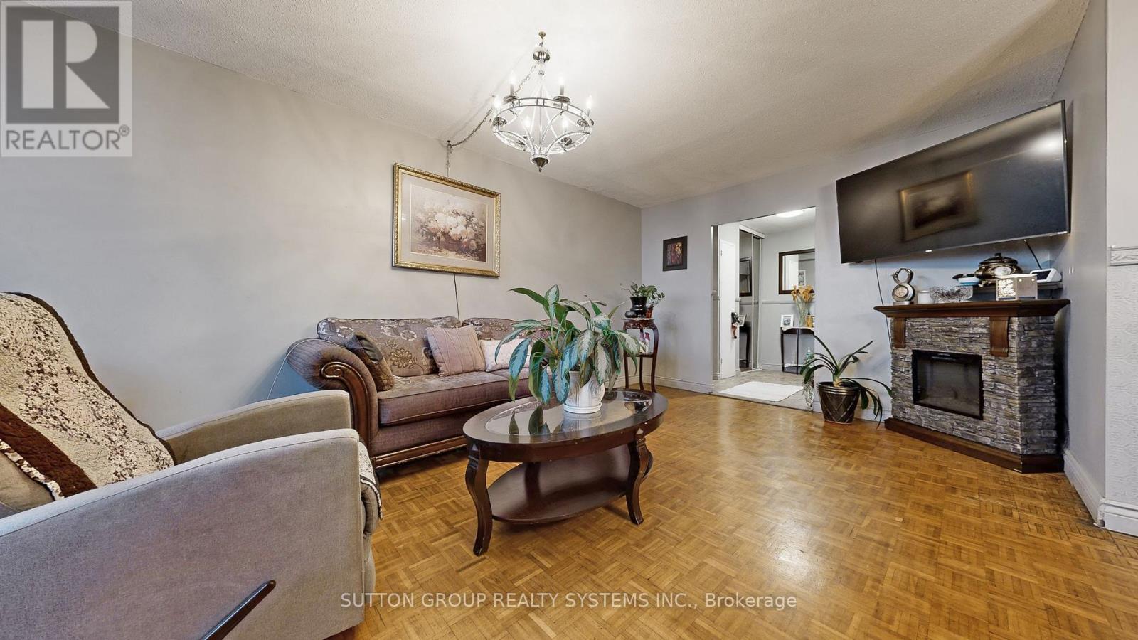 #1811 85 EMMETT AVENUE - 8