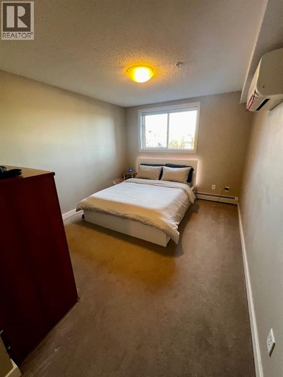 Single Family House for Sale in   Country Village Circle NE Country Hills Village Calgary 