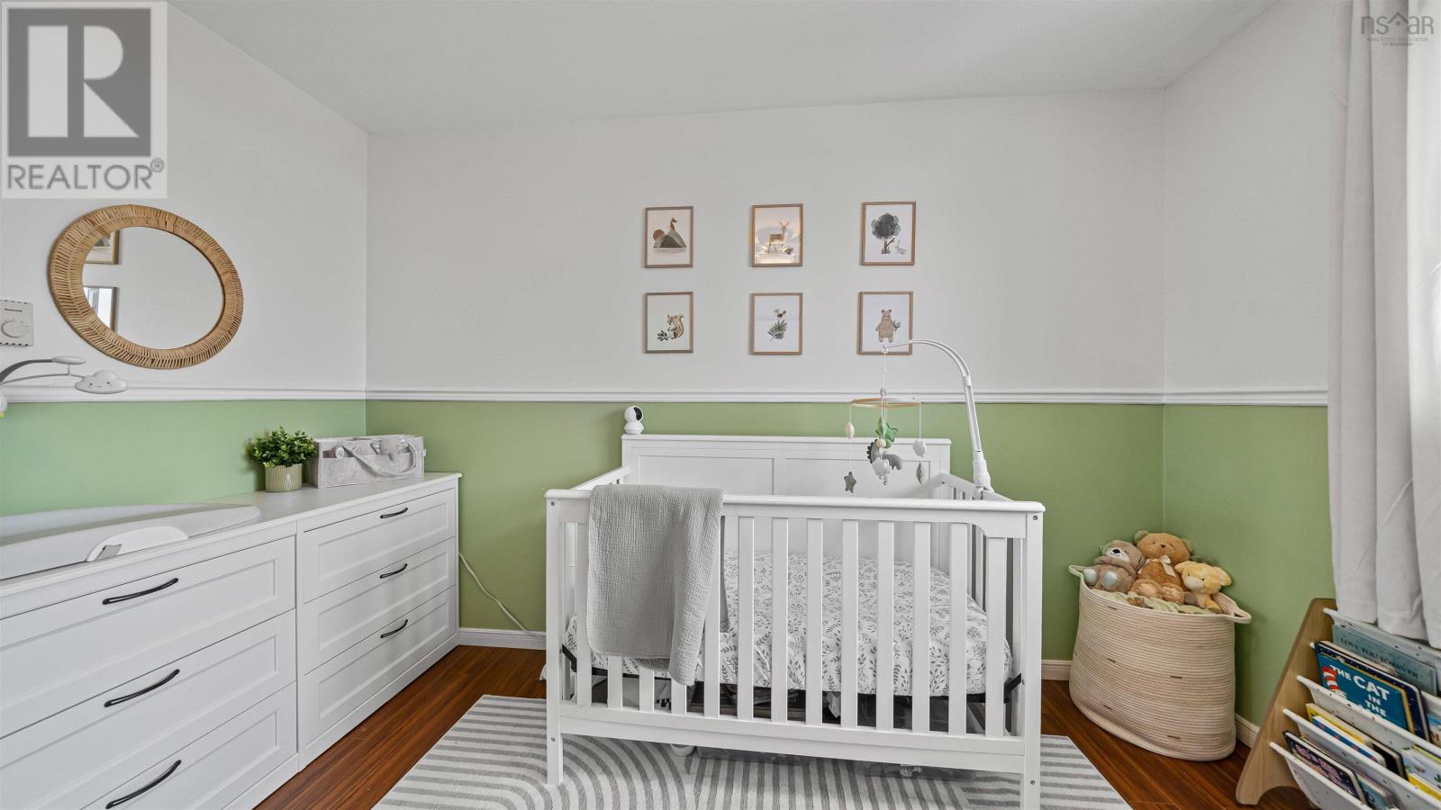 Property 34 of 50 of 74 Cannon Crescent