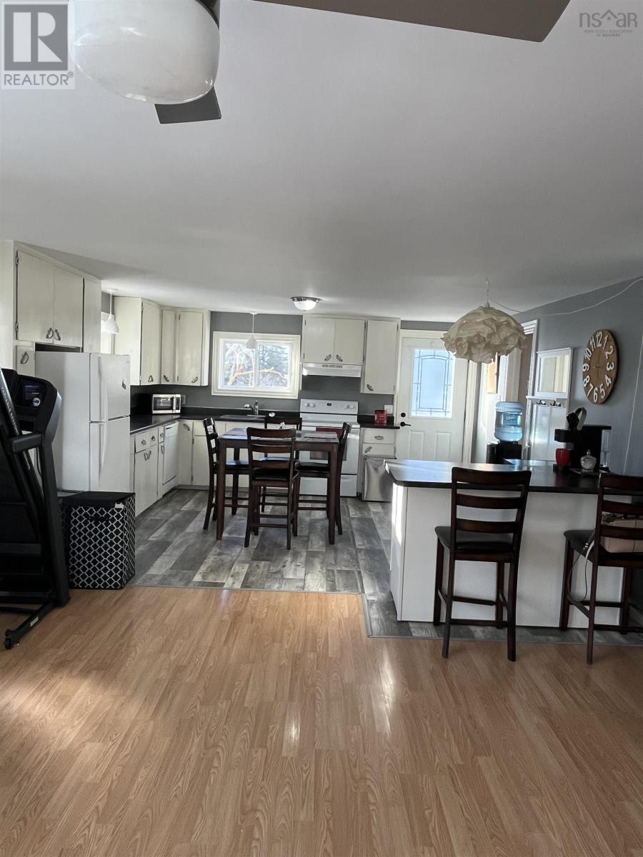 Property 22 of 40 of 229 Truro Road