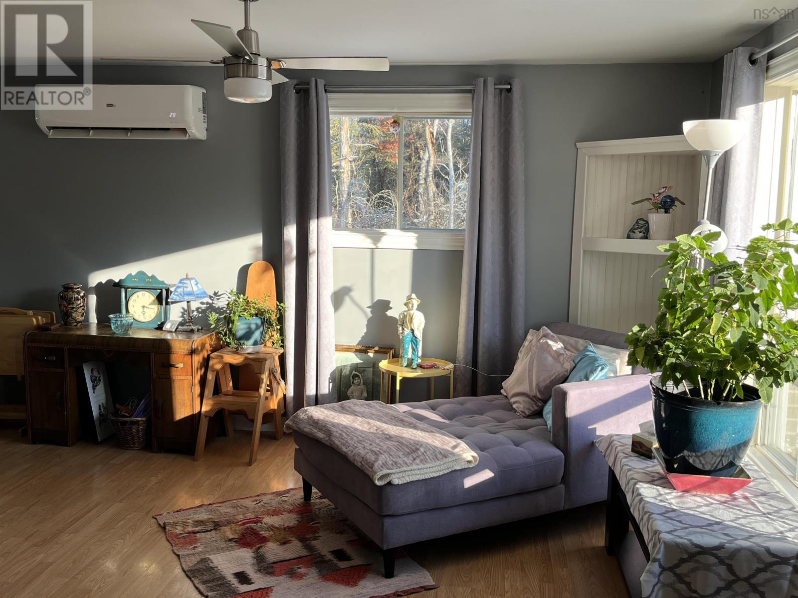 Property 27 of 40 of 229 Truro Road