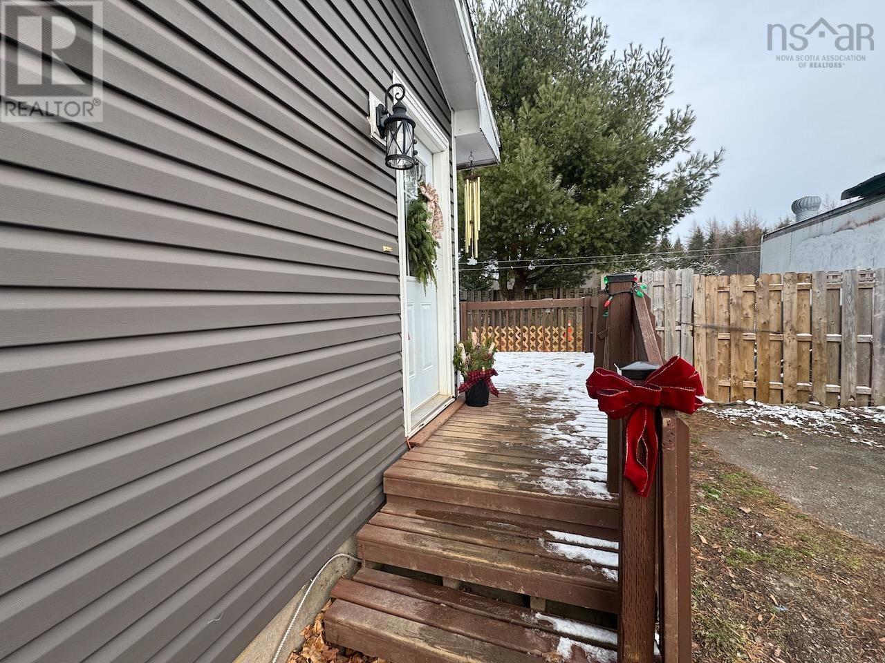 Property 2 of 39 of 20 VALLEYVIEW Court