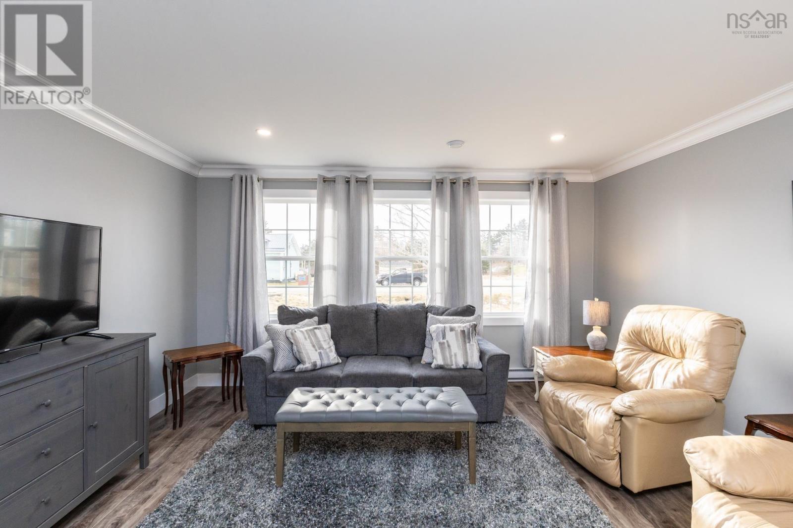 Property 15 of 26 of 28 Franks Road