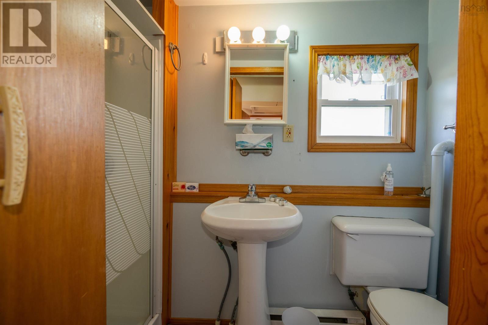 Property 19 of 46 of 423 Overcove Road