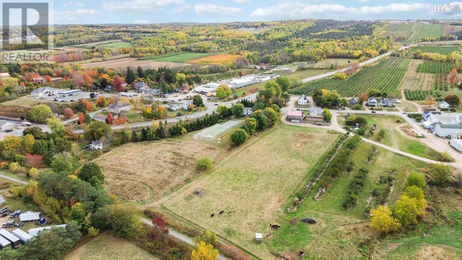 Property 42 of 49 of 10031 Highway 1