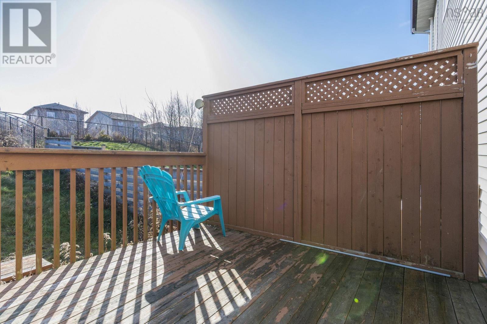 Property 35 of 50 of 25 Titanium Crescent