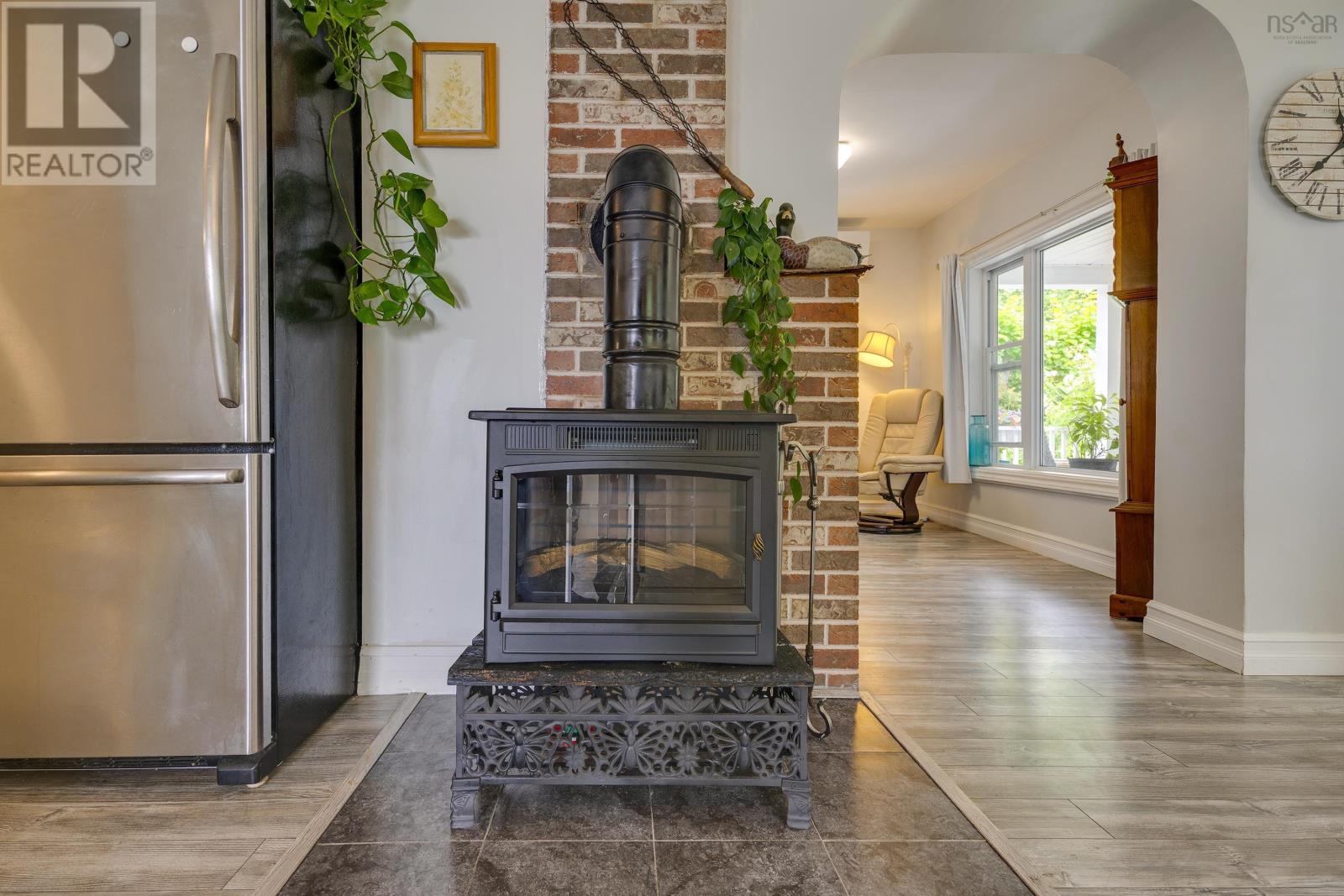 Property 16 of 49 of 608 Granville Road