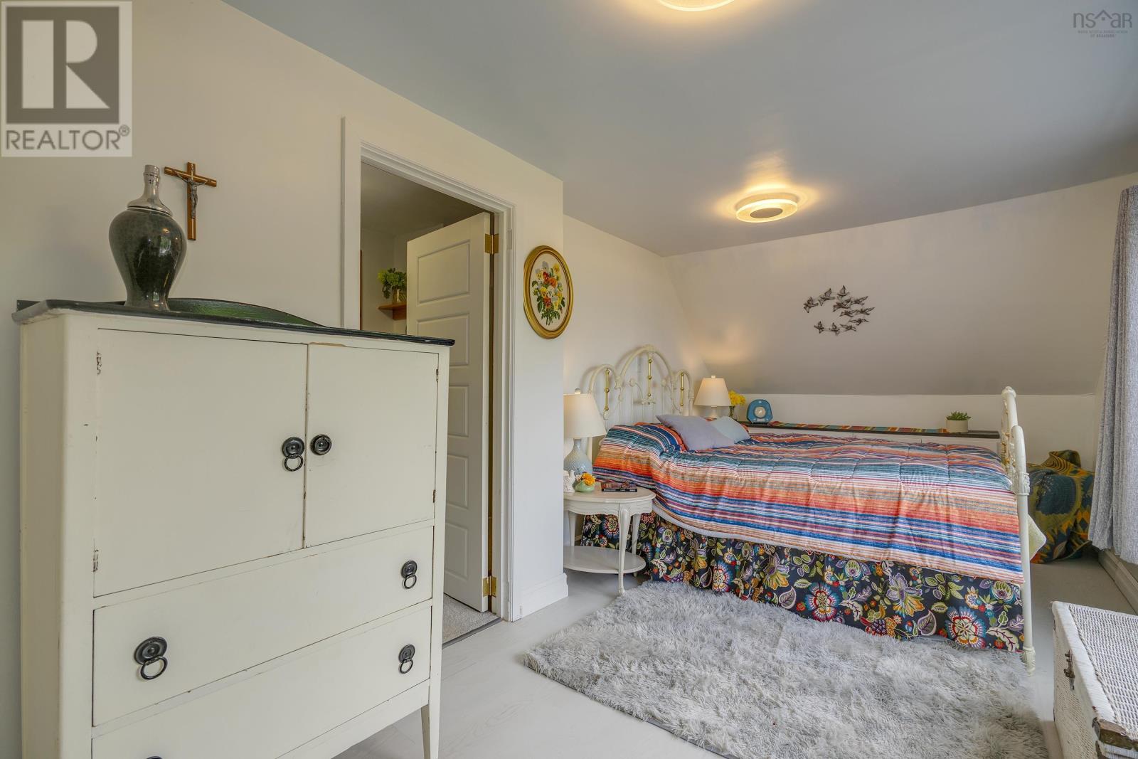 Property 40 of 49 of 608 Granville Road