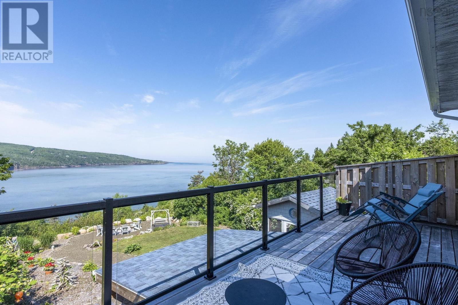 Property 46 of 49 of 608 Granville Road