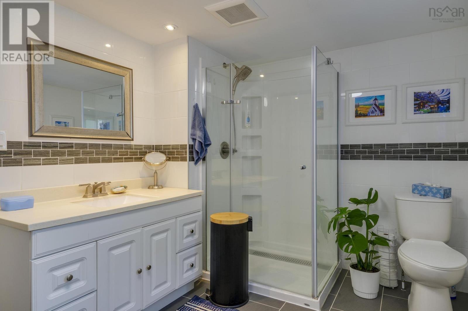 Property 35 of 49 of 608 Granville Road