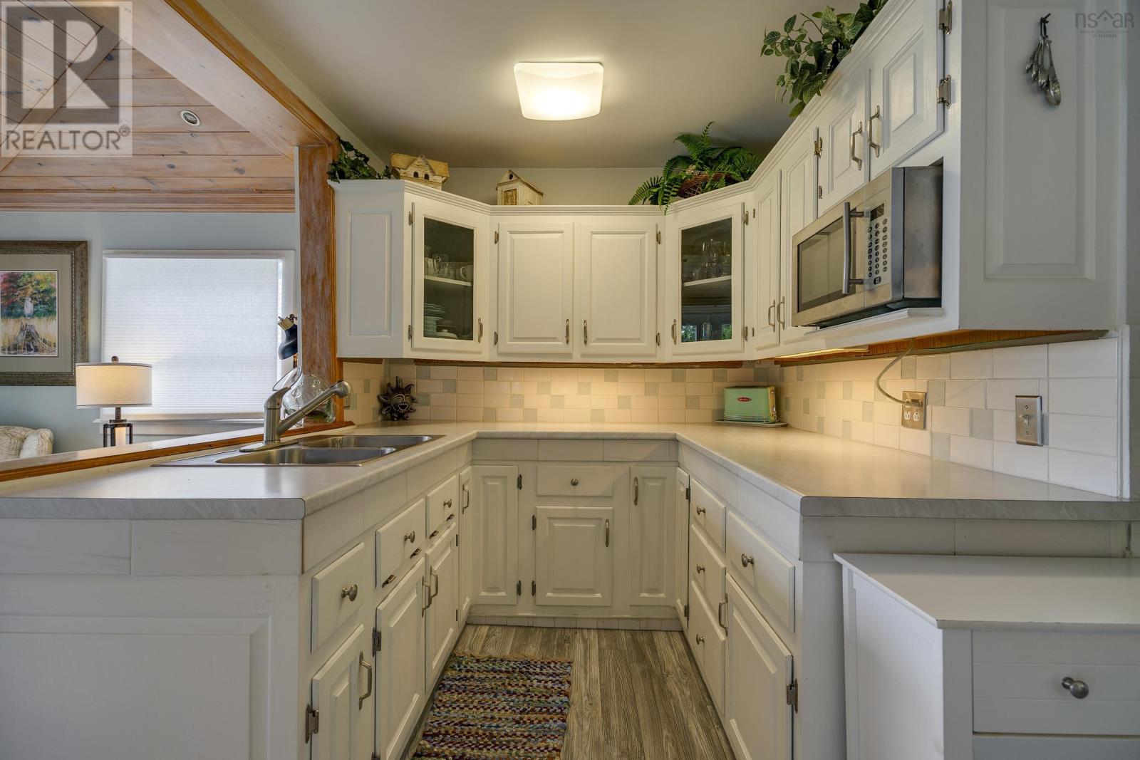 Property 7 of 49 of 608 Granville Road