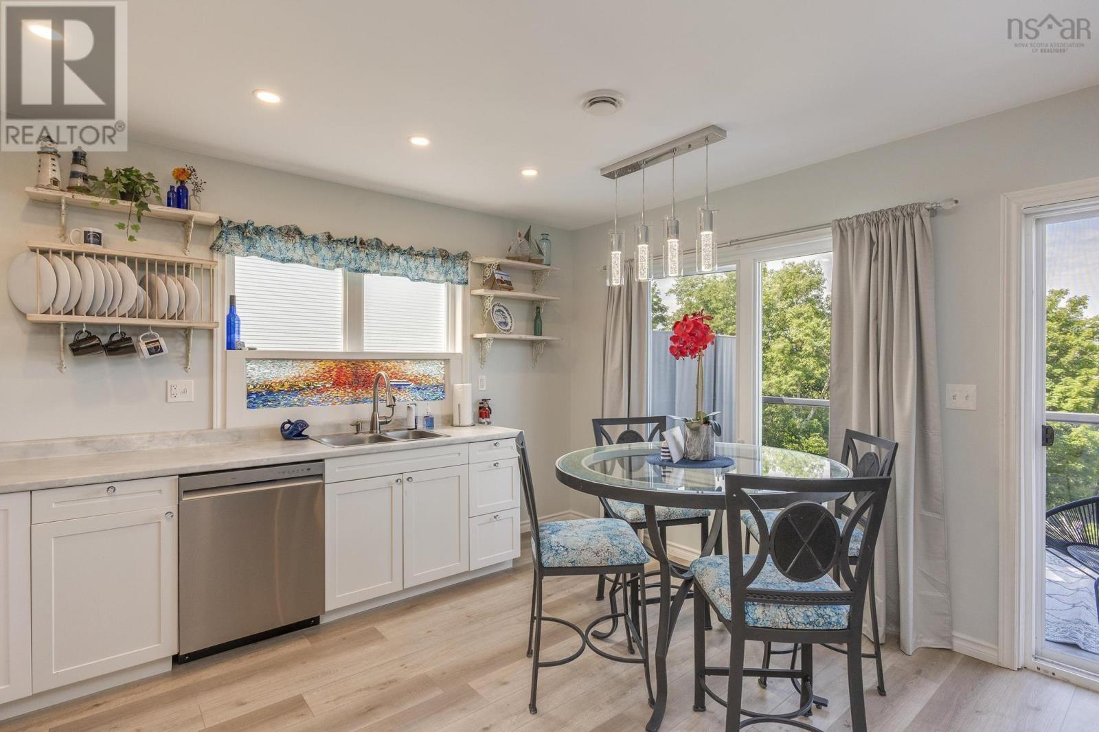 Property 45 of 49 of 608 Granville Road