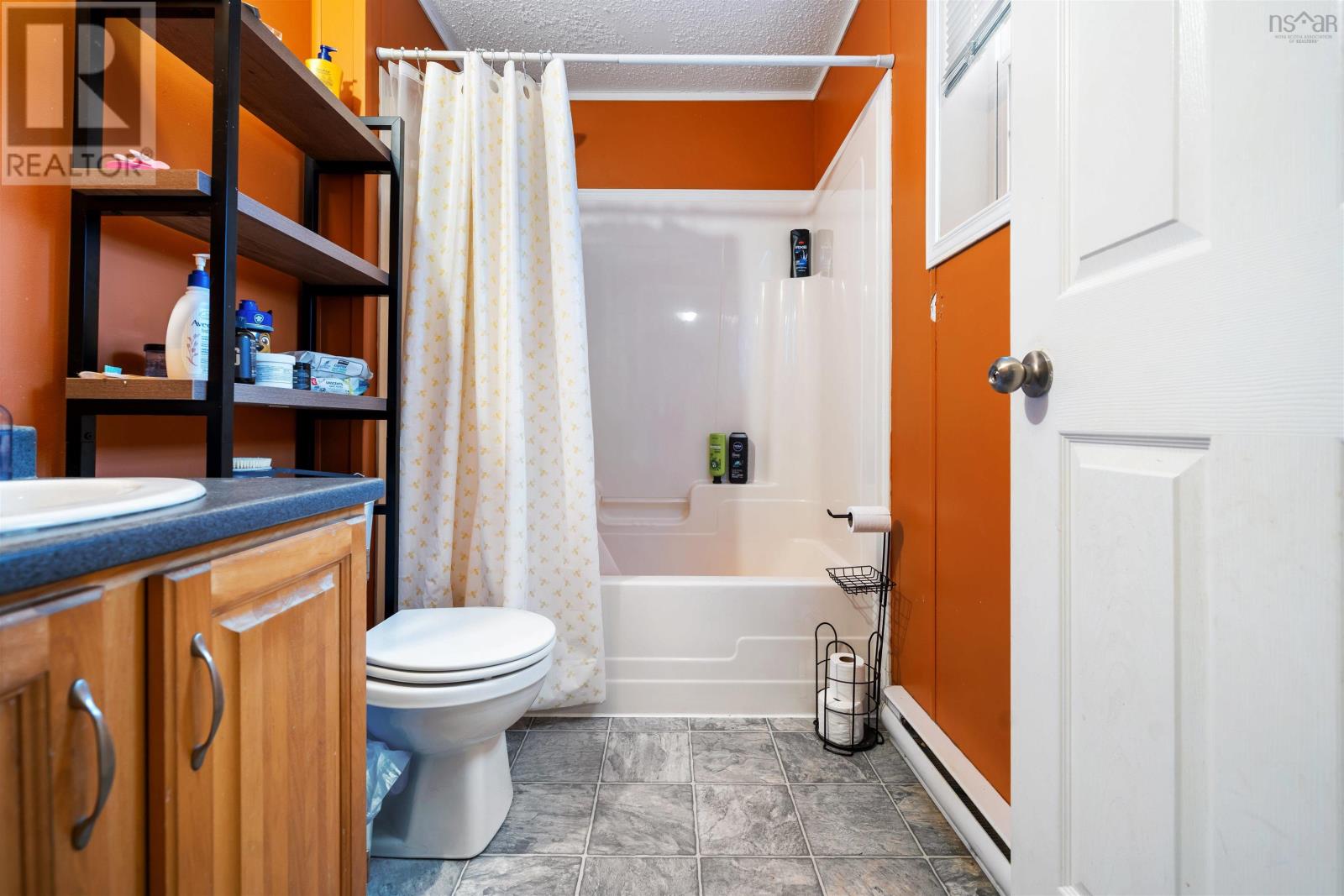 Property 23 of 37 of 4307 South River Road