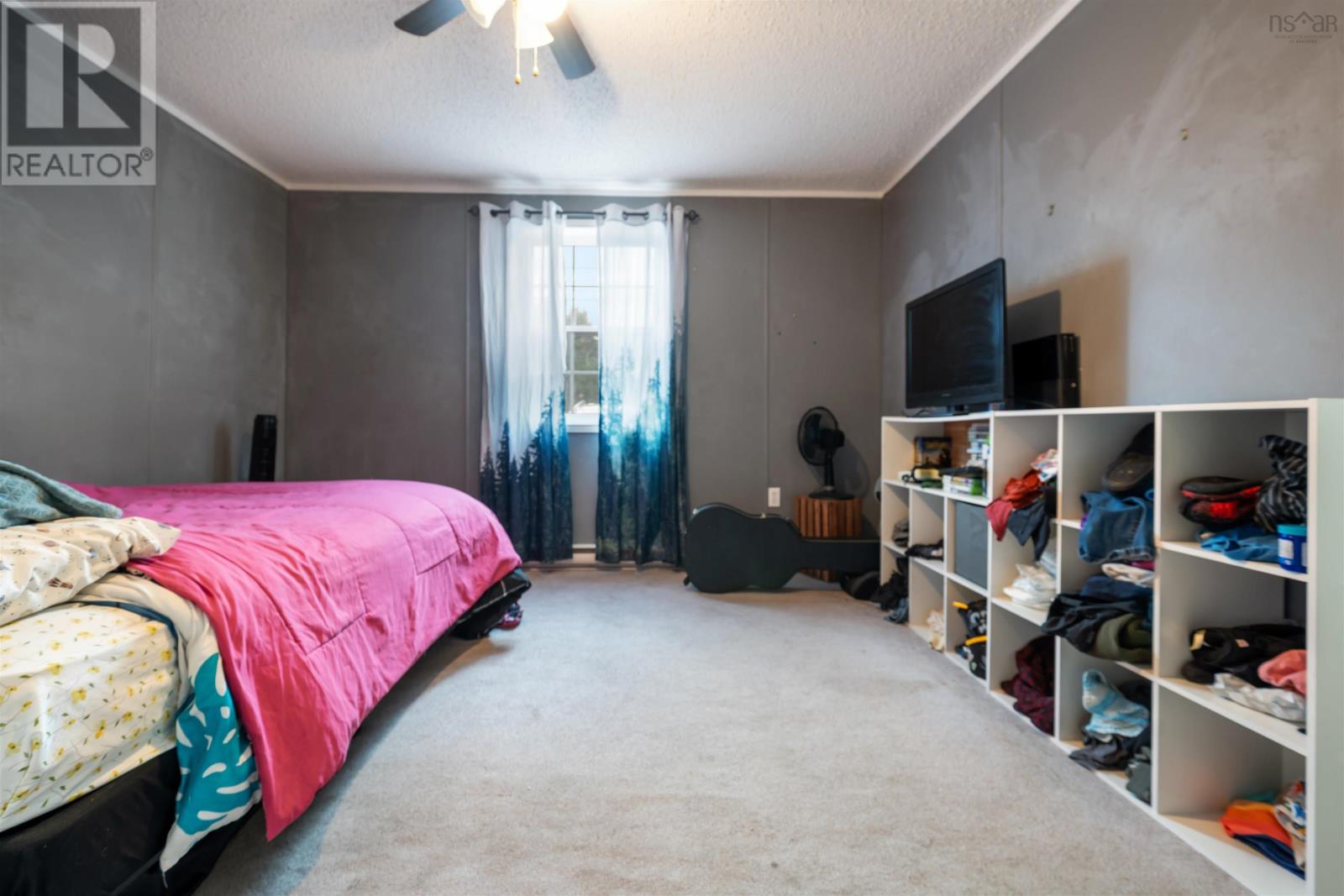 Property 18 of 37 of 4307 South River Road